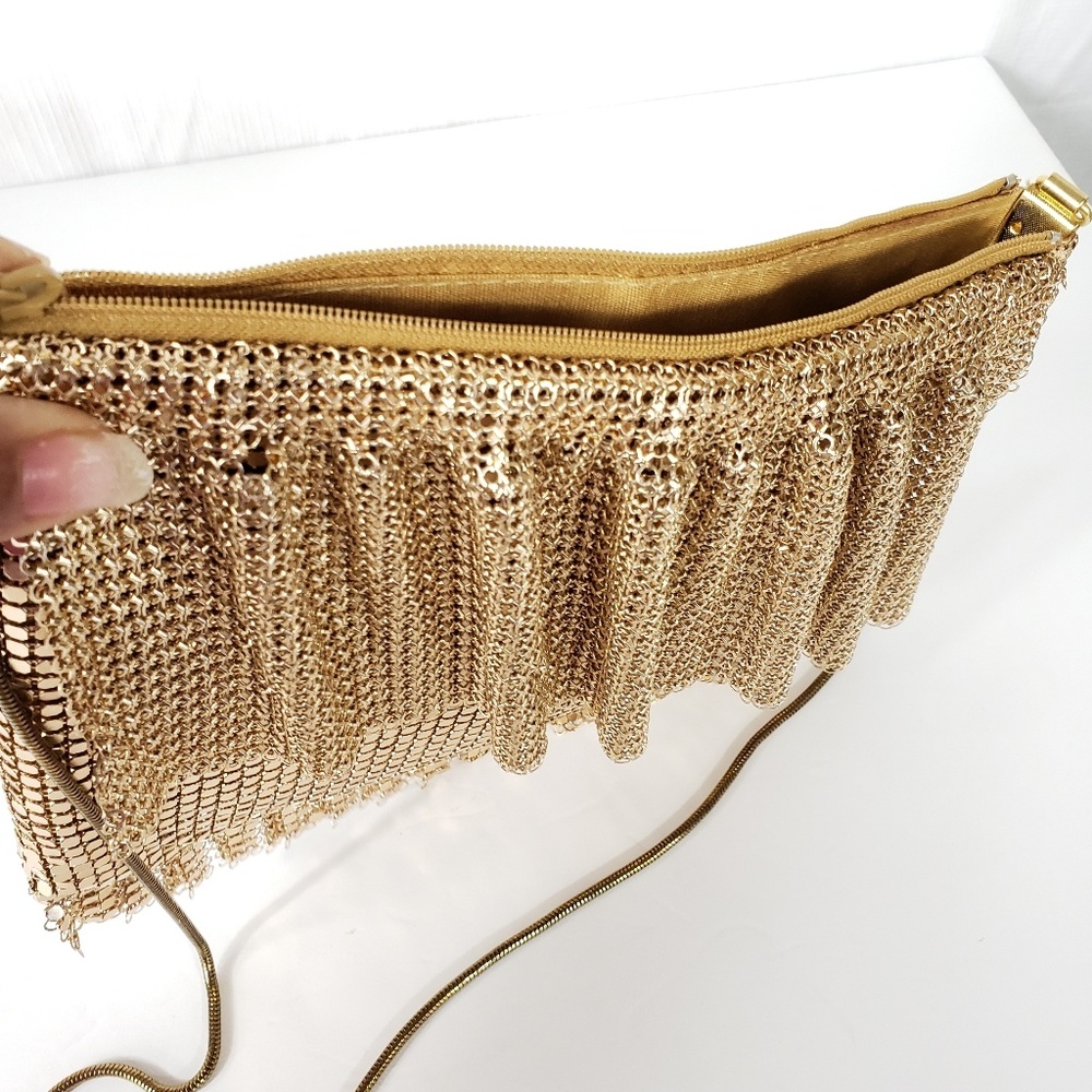 Rose Gold Chain Purse - Picture 3 of 7